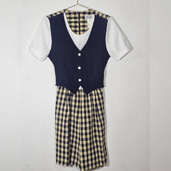 Playsuit - Picture 4 of 12